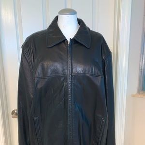 Nicole Miller Black Leather Jacket with nylon quilted lining. Size L/Unisex.